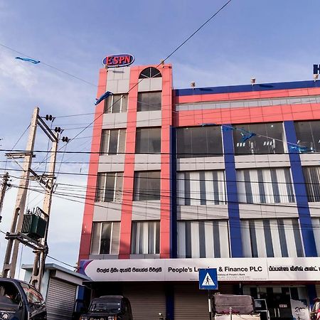 Yaarl Hostels Jaffna Buitenkant foto